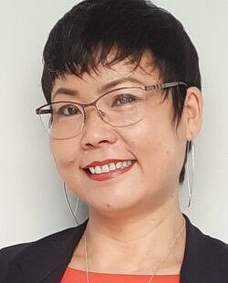 Founder and Executive Director of Towards Transparency (TT), Mrs. Nguyen Thi Kieu Vien is the National Contact in Vietnam of the global Transparency International anti-corruption movement.